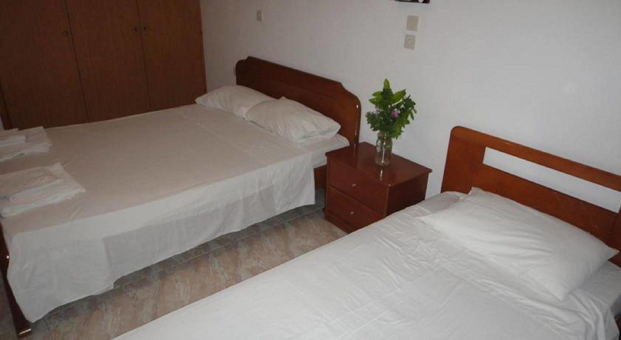 Anagros Hotel アルハンゲロス エクステリア 写真