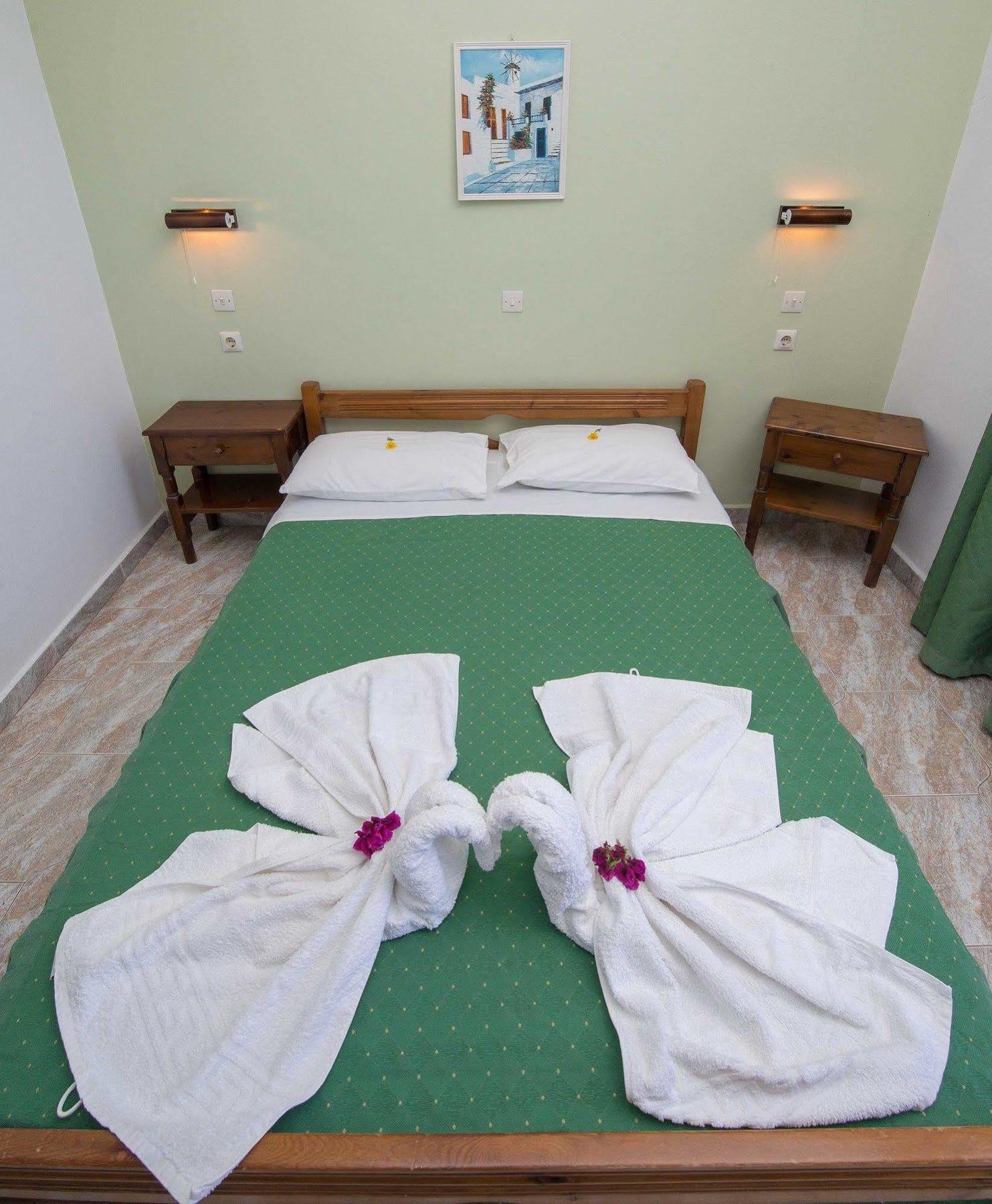 Anagros Hotel アルハンゲロス エクステリア 写真